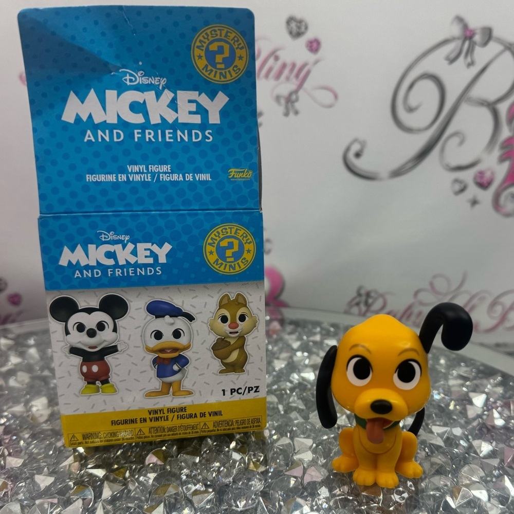 Funko Disney Mickey and Friends Yellow Dog Vinyl Figure goofy action figure